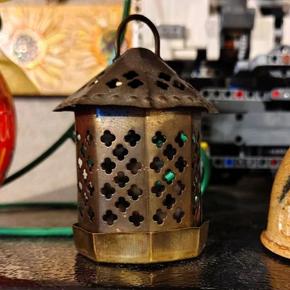 Antique/ Old Vintage Hammered Bronze Tealight Lantern Candle Holder - Picture 2 of 11